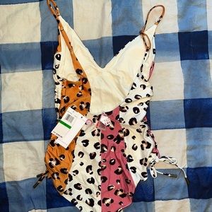 NWT Sz L Red Carter Ruched Malliot Ivy Leopard one-piece swimsuit